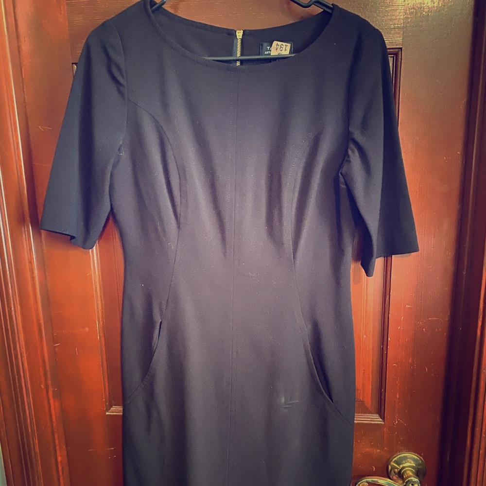 Cute dress!